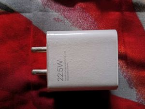 Original Redmi 22.5W Fast Charger.