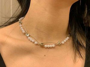 Pin Neck Chain 🤍⛓️
