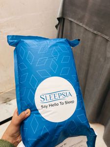 Ergonomic Memory Foam Pillow