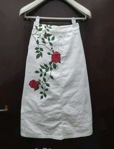 Pinteresty Rose Painted Skirt 🥀