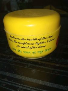 Charming Turmeric Vanishing Cream