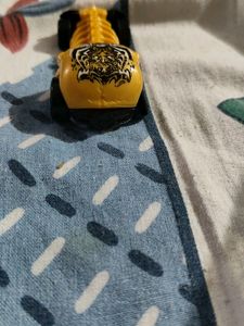 Hot Wheels Skull Crusher