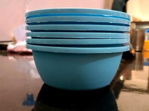 Set of 6 Blue Plastic Bowls