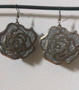 Rose Gold Glitter Flower Earrings
