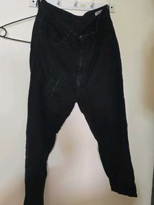 Black Jeans