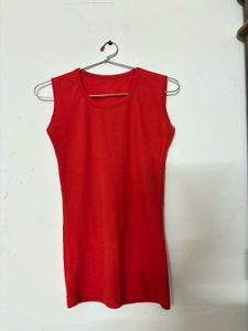 Red Sleeveless Top