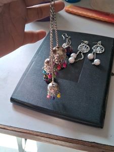 Earrings - Silver Tone