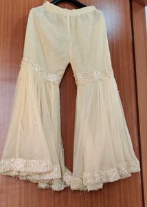 Yellow Sharara