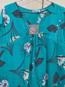 Sea Green Top Floral Flowers Size Xl