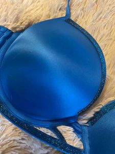Victoria Secret Very Sexy Push Up Bra 38DDD