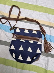 Westside Sling Bag