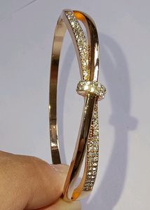 Price Drop! Knot Design Golden Bracelet