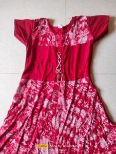 Smooth Red Colour Kurtha