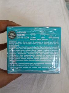 Pilgrim Hydra Glow Moisturizer