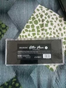 Dr. Huda Glitter Eyeshadow Palette