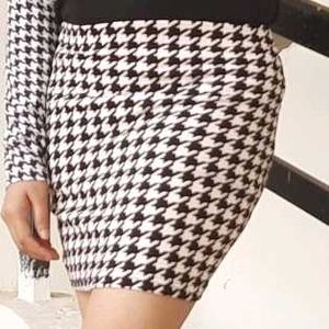 Black And White Mini Skirt