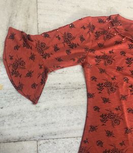 🤩Stylish 3XL Rose Print Top 🤩