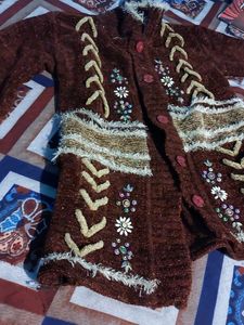 Beautiful Good Looking Sweater For Girl