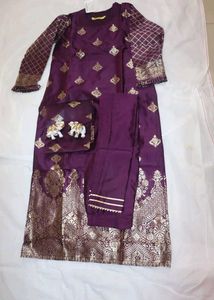 Maroon Embroidered 3-Piece Suit