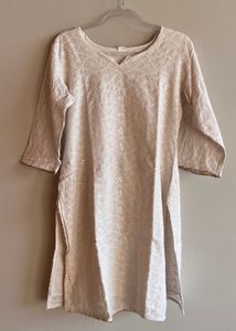Elegant Embroidered Kurta