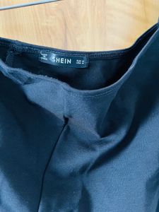 Chic Black One-Shoulder Midi Dress