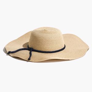 Oriflam Dune Sun Hat