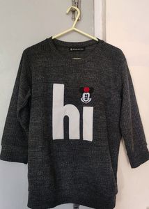 Knitted T-shirt for Women.