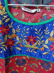 BRADED KURTI TAMATO COLOUR SIZE M
