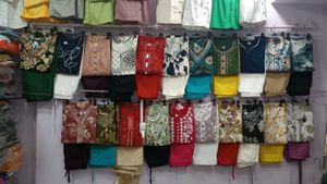 Women Kurti Pant Set