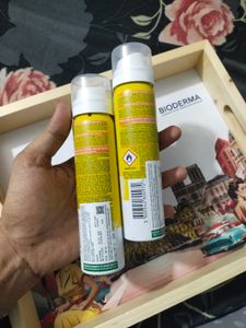 New pack of 2 Garnier Invisible Air-Mist Sunscreen