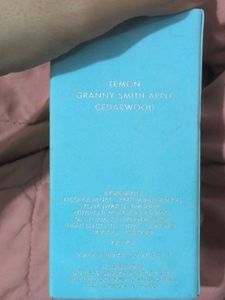 D&amp;G Light Blue Perfume