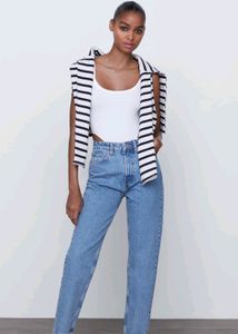 Zara High-waisted Blue Mom Fit Jeans