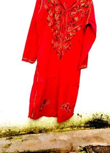 Handwork Chikenkari Red Embroidered Kurta