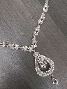 Elegant Silver-Tone Necklace