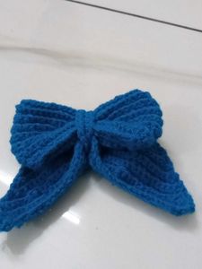 Blue Knitted Bow Hair Clip