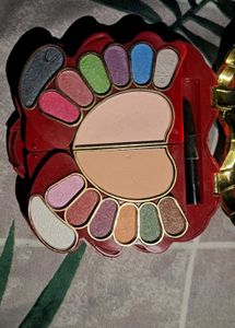 Makeup Kit