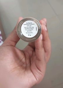 Kay Beauty Hydrating Foundation-110N