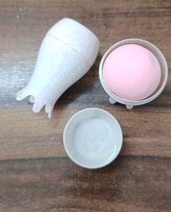 Makeup Sponge Applicator With Cover