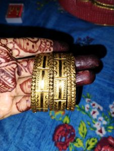 Gold Bangles (Set of 2)