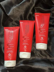 Glutafine Rich Creamy Facewash ✨