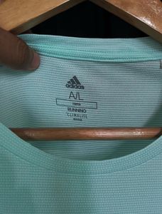 Adidas Drifit T-shirt