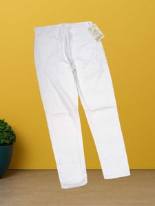 M@02 Size-32 Ripped White Jeans