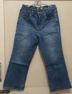 Women’s High Waisted Crop Flare Jeans