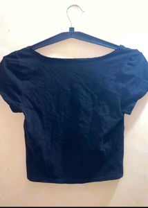 Cute black top (women's)