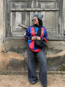 Ronaldinho-10 Barcelona 2003/04 V neck