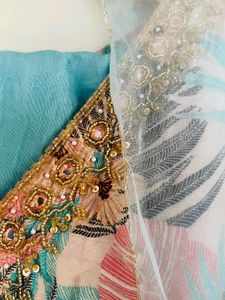 Floral Print Kurti  Set with Embellished Neckline