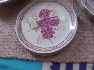 Dinnerware Set