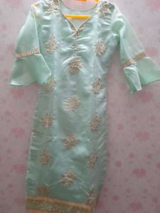 Women Full Set Kurta With Dupatta