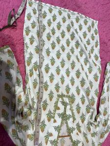 Elegant Floral Print Kurti