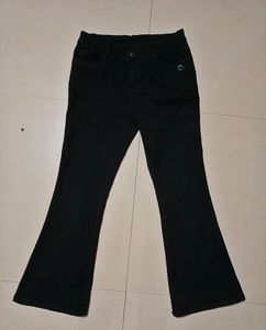 💯🆕Bootcut Black Jeans🆕💯